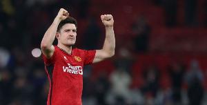 马奎尔：在加时赛4-2落后10人的对手不可接受，但我们坚持了下来