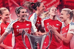 掀翻女足巴萨🏆阿森纳女足时隔18年再夺欧冠，巴萨3连冠梦碎