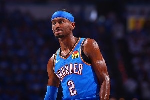 单赛季连斩MVP+得分王+FMVP😈SGA有望进神殿 乔勾鲨三缺一🤪
