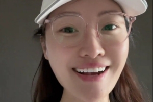 非常惊险！孟超晒视频飞机亲历俄城恶劣天气：希望大家都平安出行