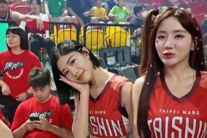 林秉圣视频中啦啦队喊“朱俊龙你好帅” 朱俊龙:把我微信推给她们
